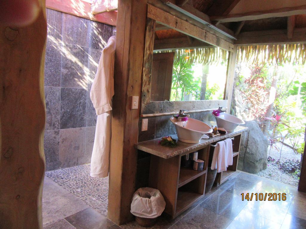 Aitutaki Escape Hotel Arutanga Exterior photo