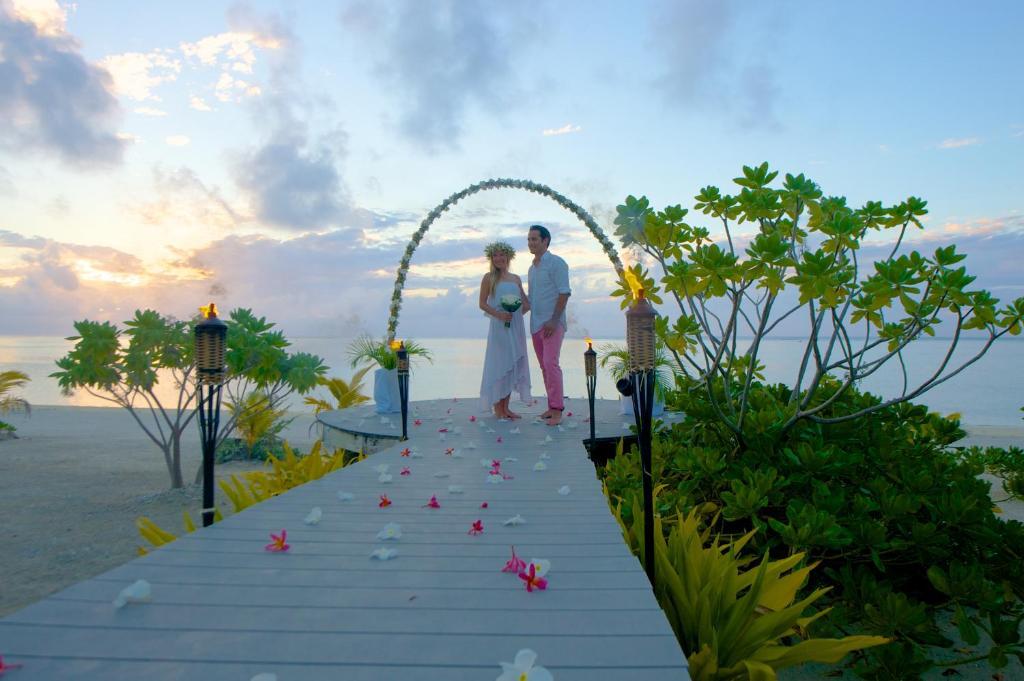 Aitutaki Escape Hotel Arutanga Exterior photo